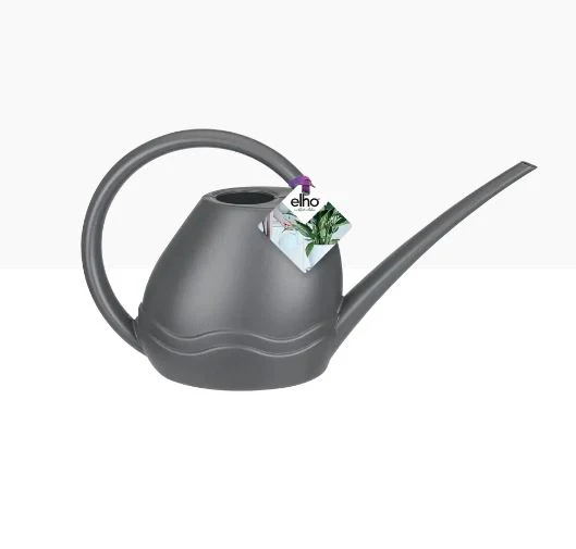 aquarius watering can 3.5ltr