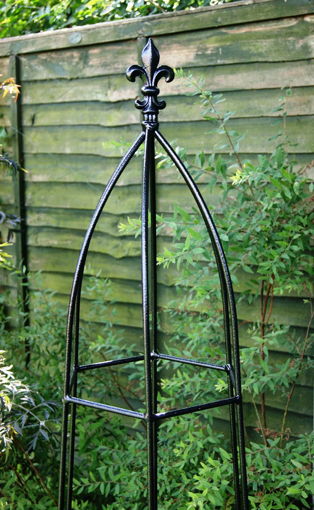 Black cone obelisks FDL Top 6ft - Image 2