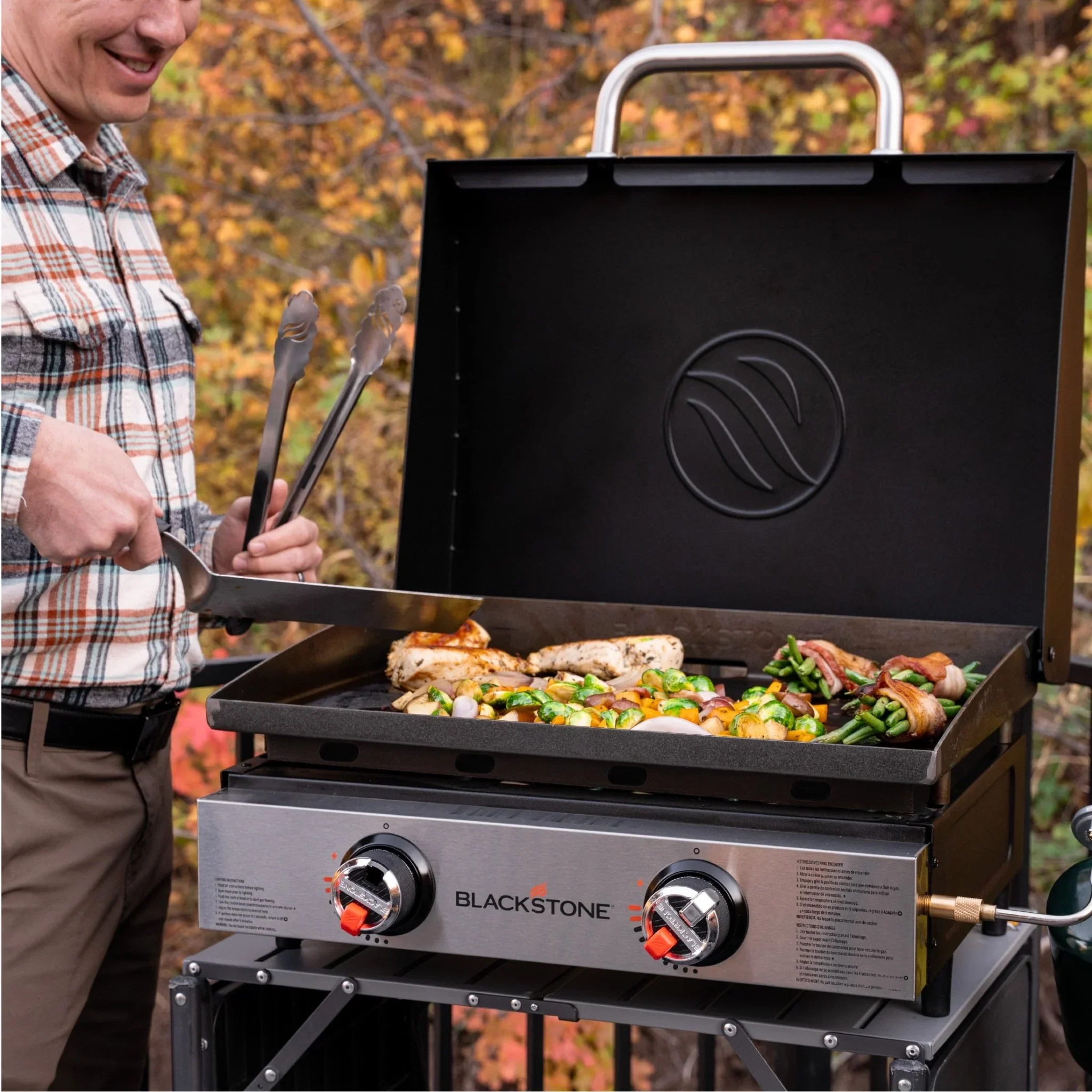 Blackstone  22inch Tabletop Griddle with Hood - Image 5