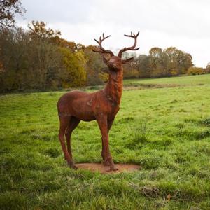 Cast Iron Majestic Stag Facing Right