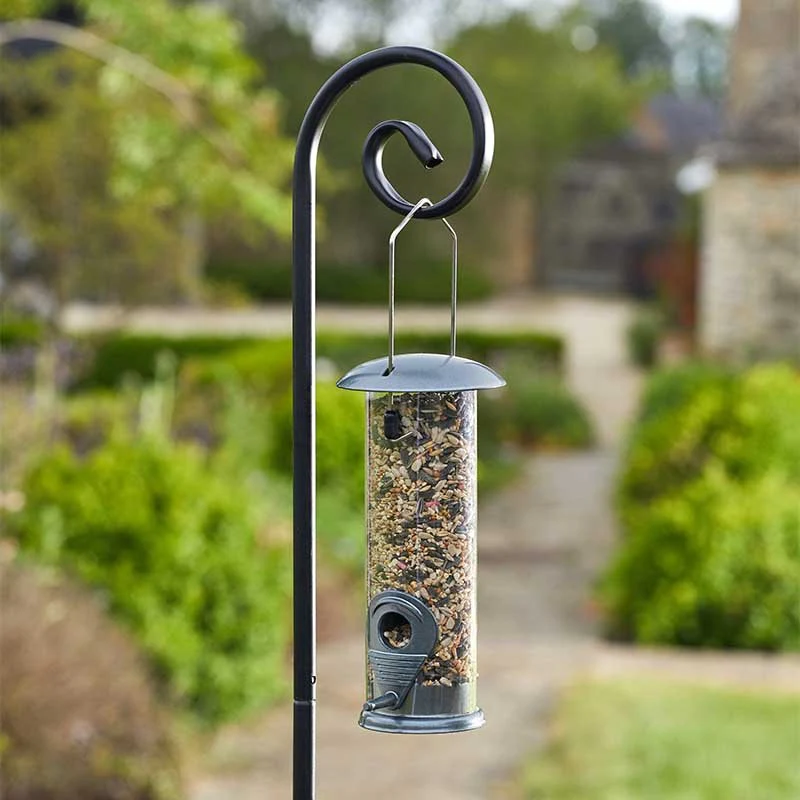 Complete Uno Feeding Station