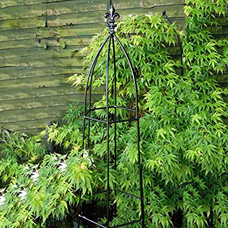 Gothic Obelisk 6ft
