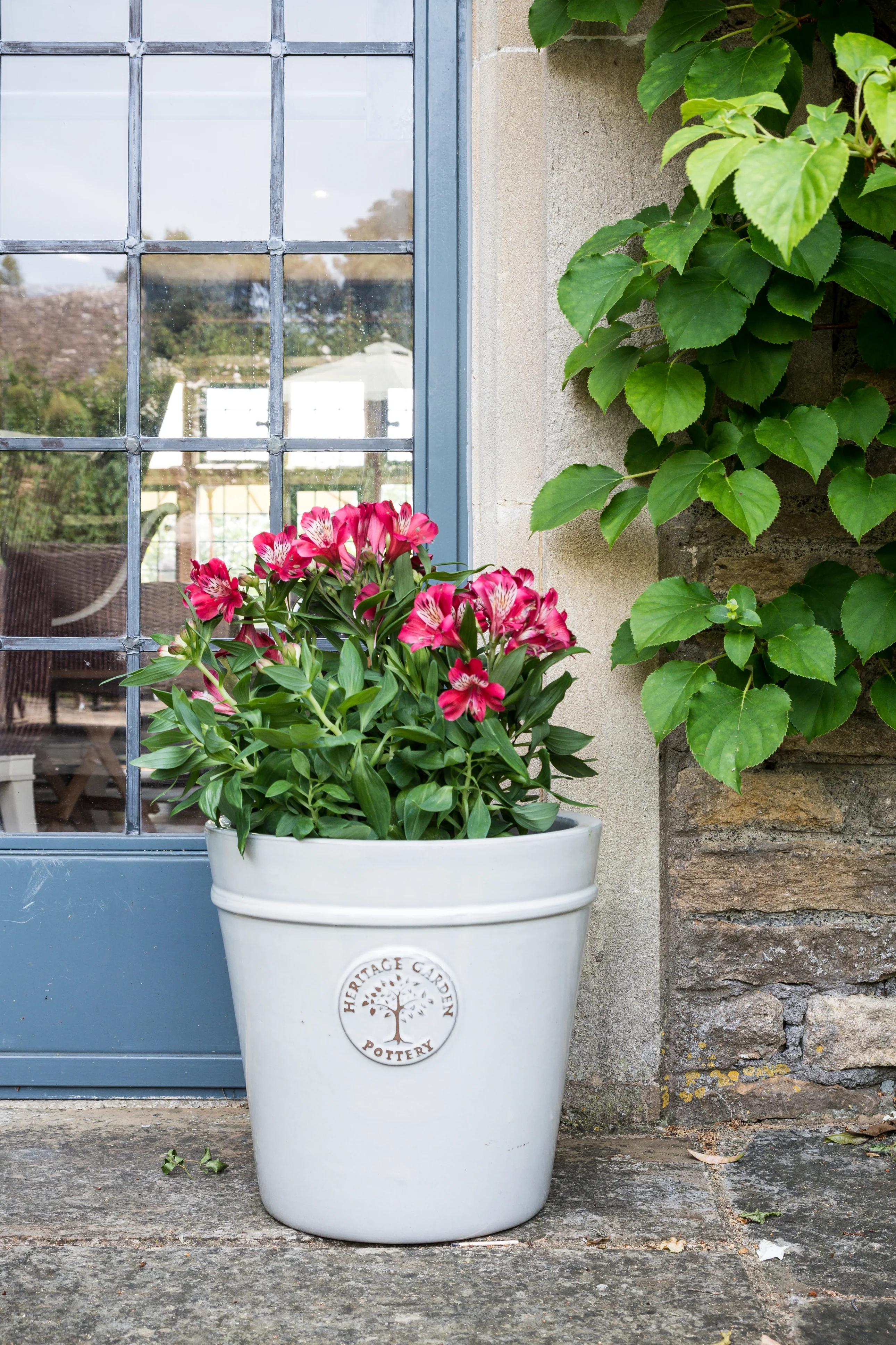 Heritage Pot White  Ø33cm - Image 2