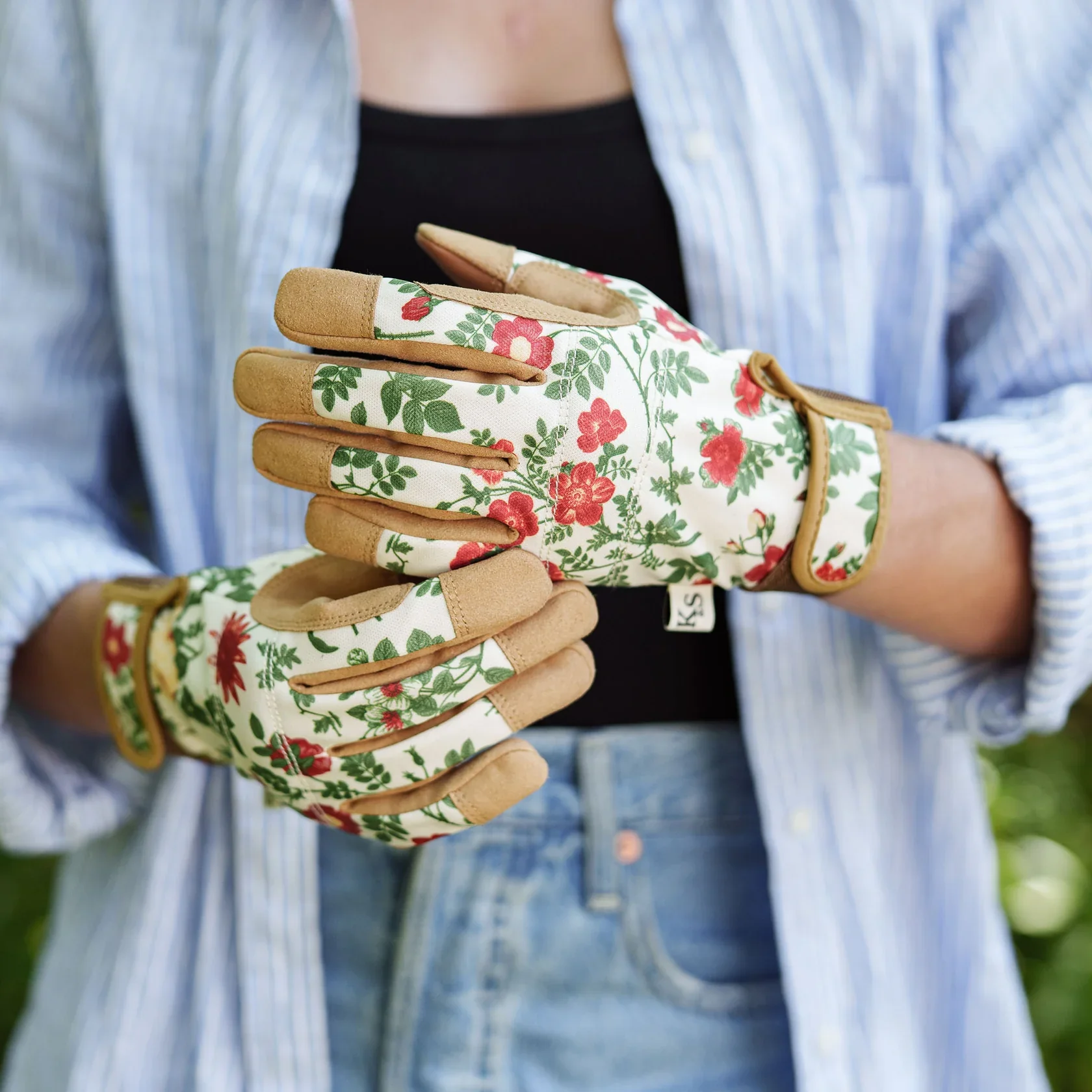 K&S Cottage Garden Premium Comfort Gloves - Medium - Image 3
