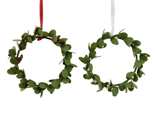 mistletoe wreath felt 2col ass assorted dia20cm x H.3cm