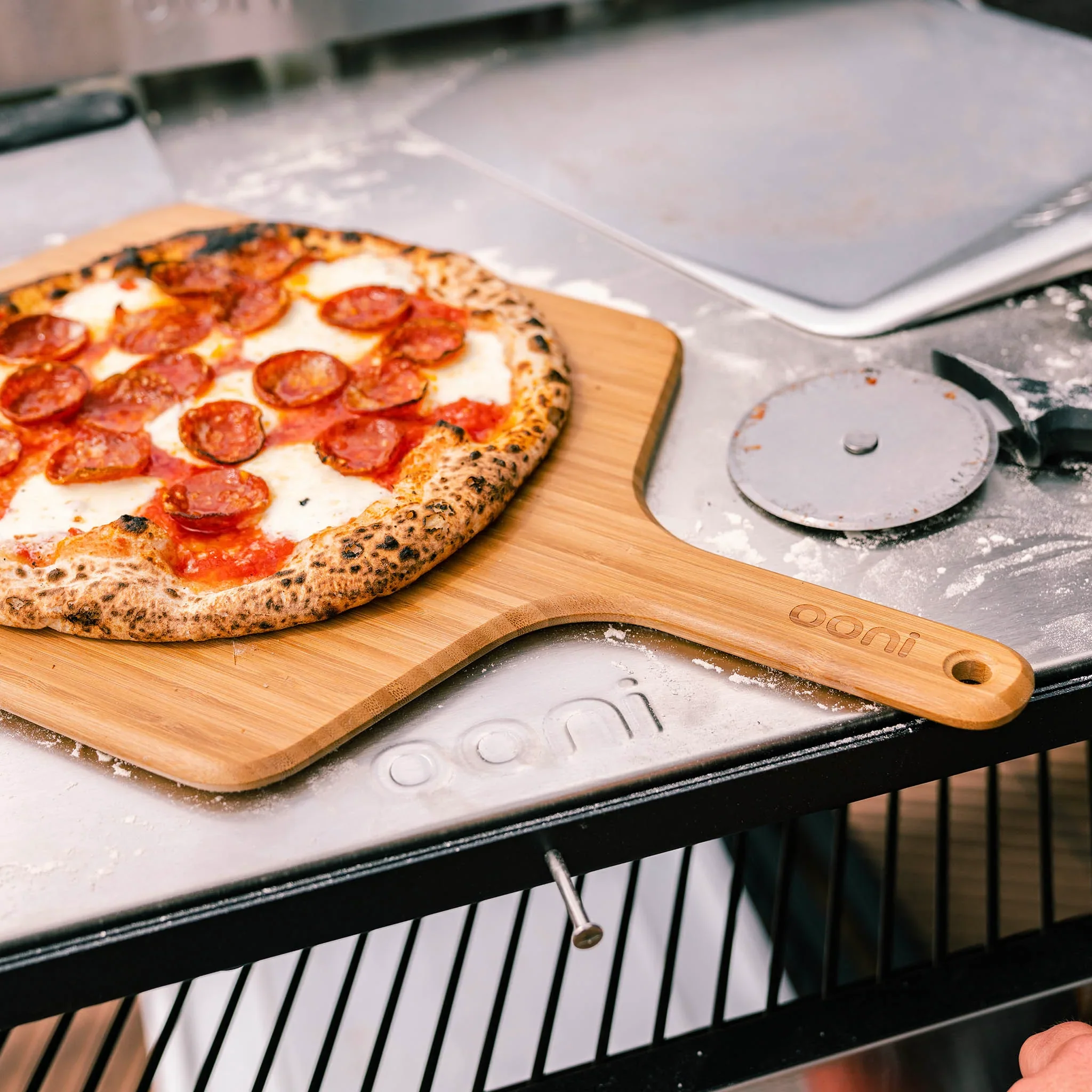 Ooni 12” Bamboo Pizza Peel - Image 4