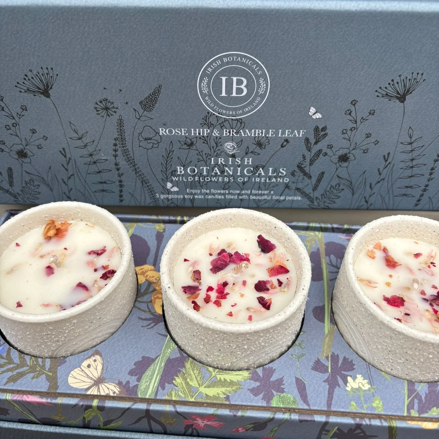 Rosehip and Bramble Leaf Trio Set - Image 2