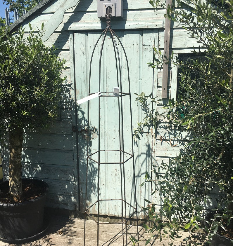 Rust Large Pyramid obelisks FDL Top 6ft