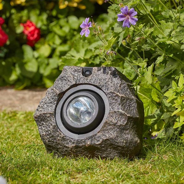Smart Solar PIR Ultra Bright MegaRock (100L) - Image 2