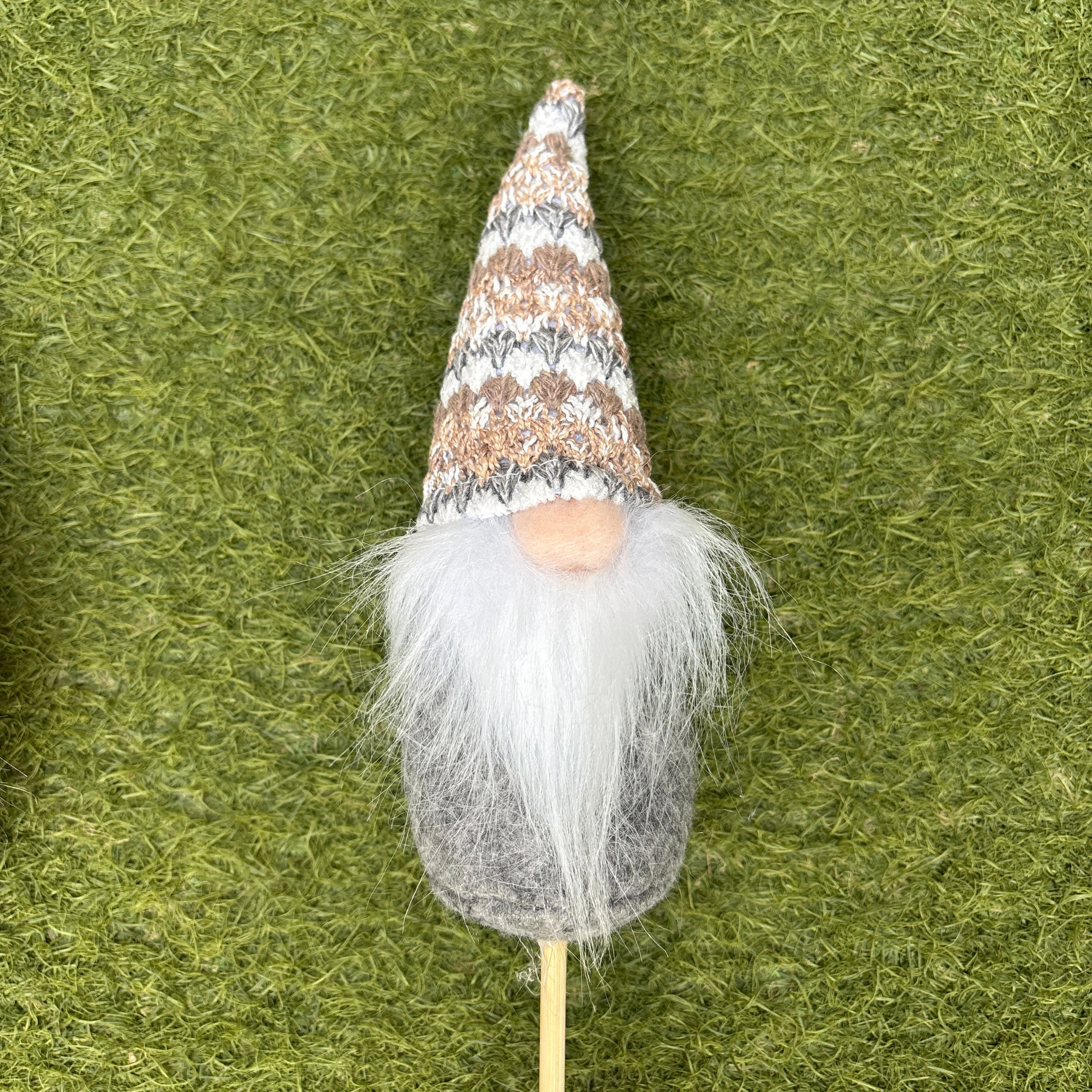Stem Gnome Plush 2 Ass. L50H44   Assorted - Image 3