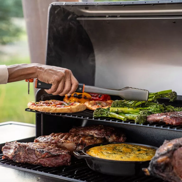 Traeger BBQ Tongs - Image 6