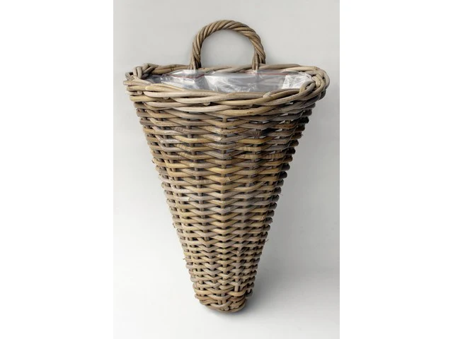 WALL HANGER RATTAN 25X22H32