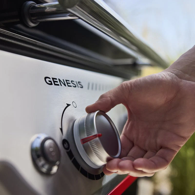Weber Genesis E-335W Gas Barbecue - Image 4