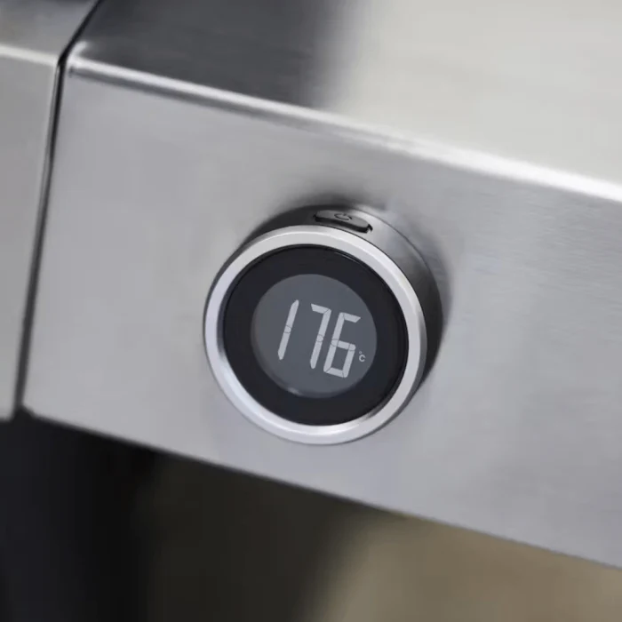 Weber Genesis E-425W Gas Barbecue - Image 5