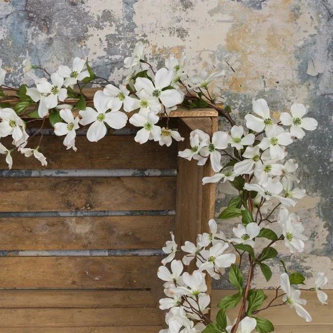 White Dogwood Garland 150cm - Image 2