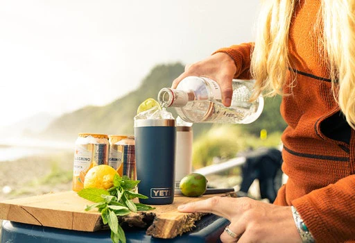 YETI RAMBLER 10 OZ TUMBLER NAVY - Image 4