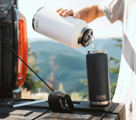 Yeti Rambler 26 Oz Straw Bottle Seafoam - Image 8